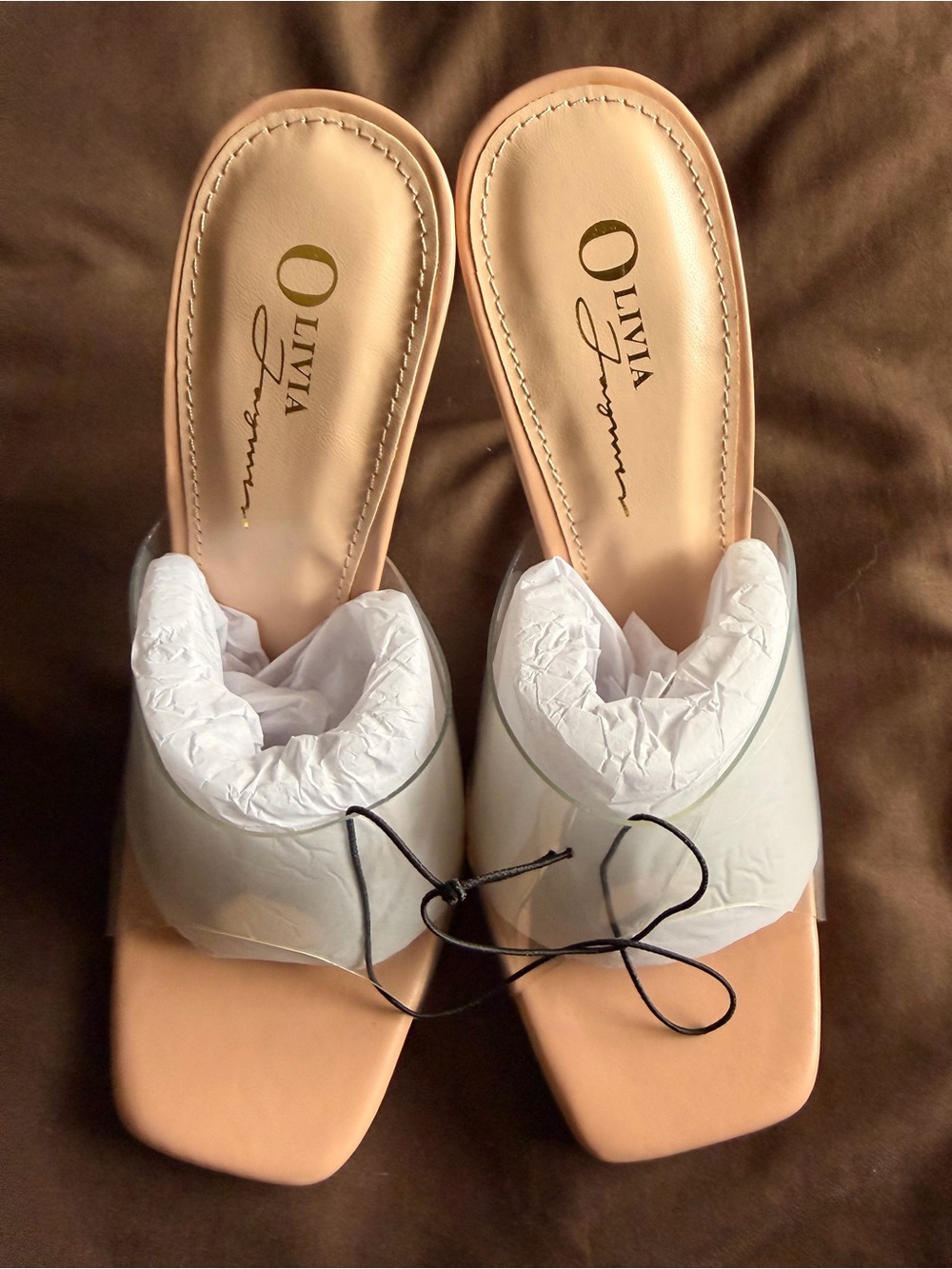 NIB Olivia Ferguson Clear Band Slide Sandals size 7.5